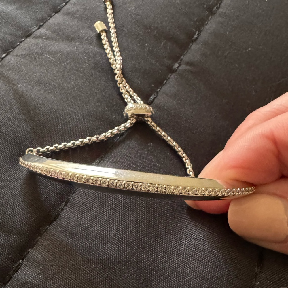 Kendra Scott bracelet